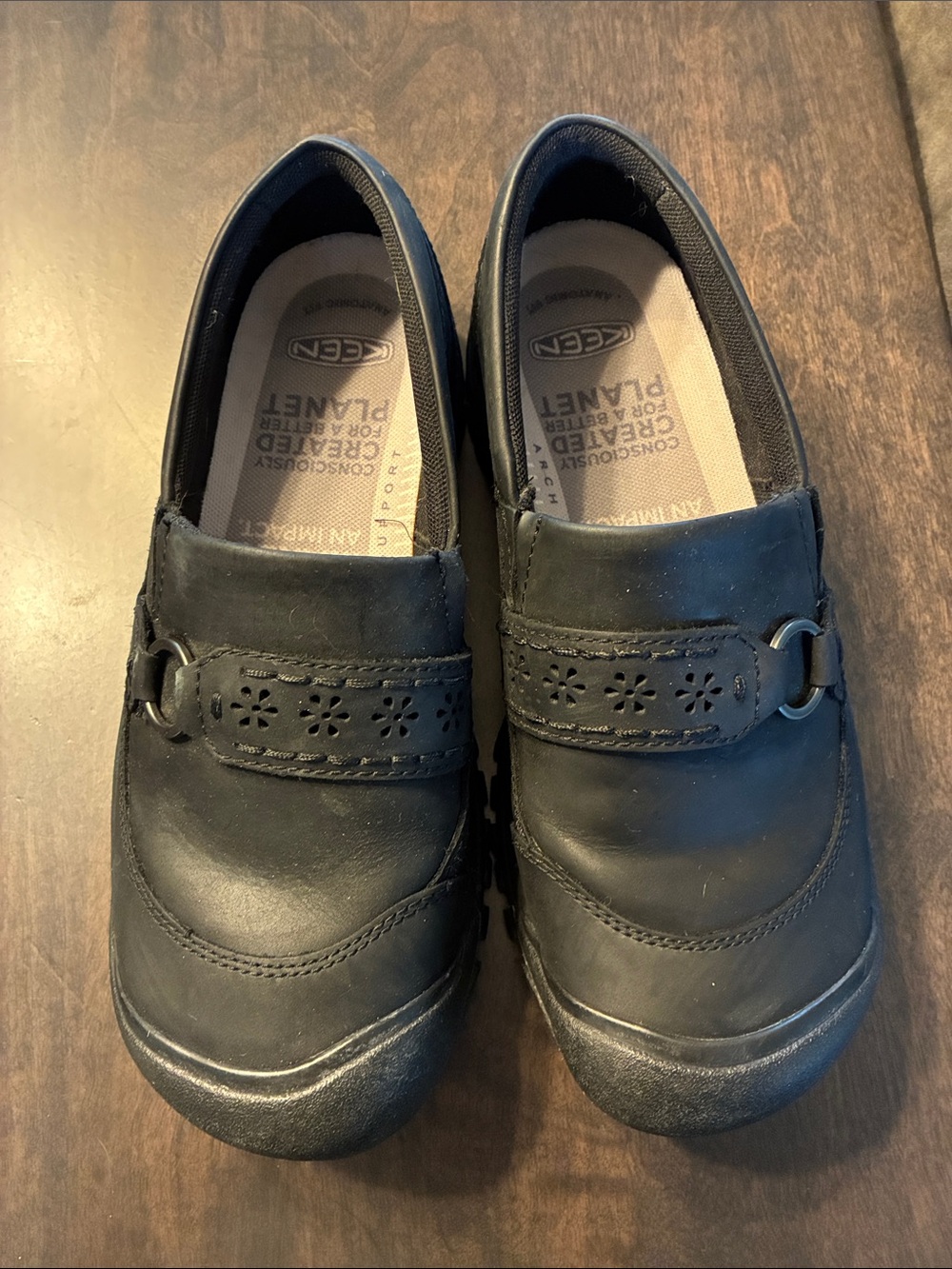 Keen Black Slip-On Leather Loafers for women